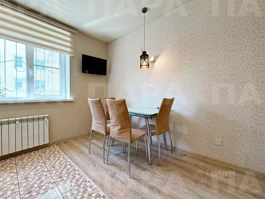 2-к кв. Самарская область, Самара просп. Карла Маркса, 4А (70.0 м) - Фото 2
