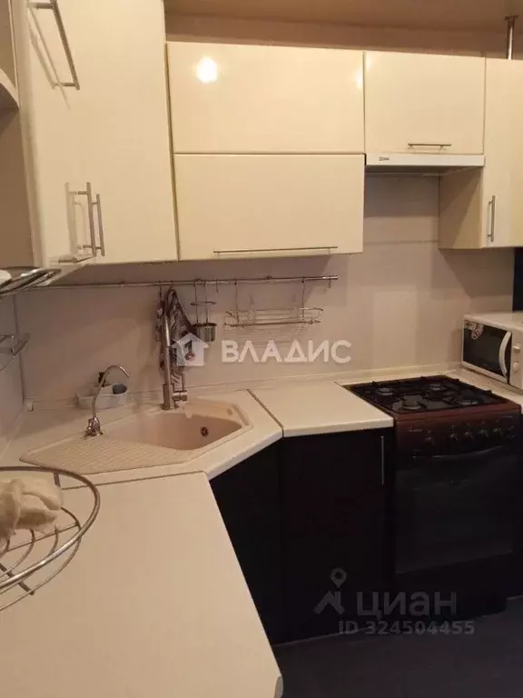 3-к кв. Владимирская область, Владимир ул. Комиссарова, 1А (63.6 м) - Фото 1