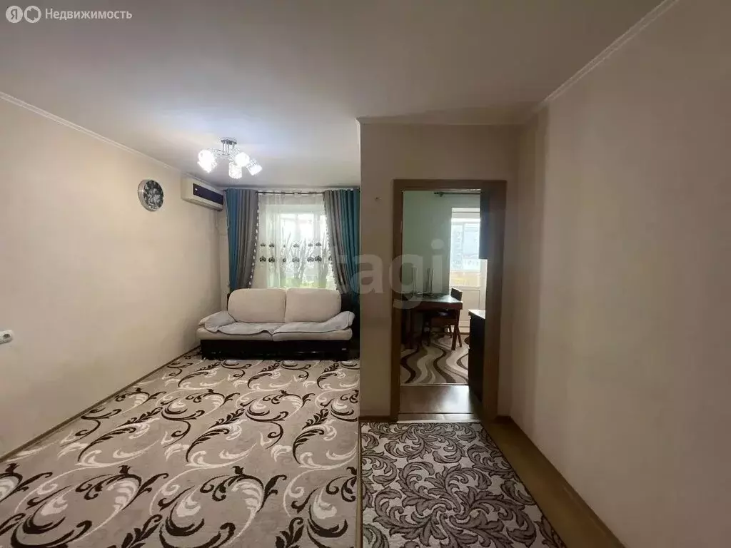 3-комнатная квартира: Благовещенск, Пионерская улица, 64 (71.2 м) - Фото 1