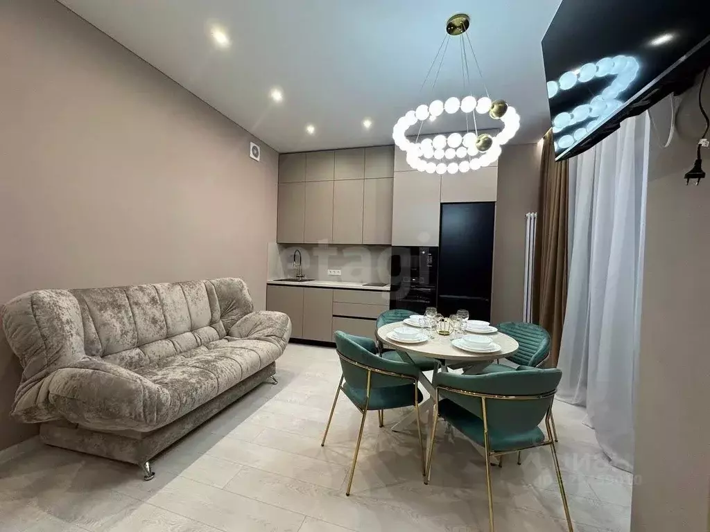 Студия Татарстан, Казань ул. Галиаскара Камала, 39 (35.0 м) - Фото 1