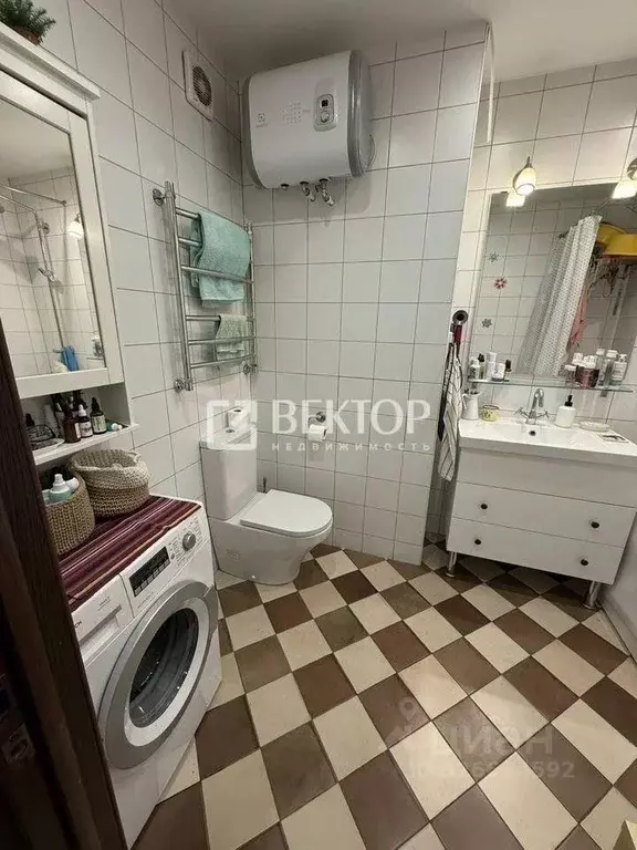 2-к кв. Ярославская область, Ярославль ул. Чехова, 17к2 (65.0 м) - Фото 1