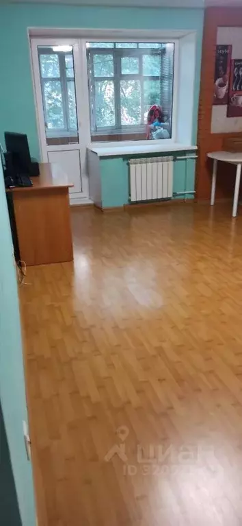 3-к кв. Пермский край, Пермь ул. Чкалова, 52 (57.2 м) - Фото 0
