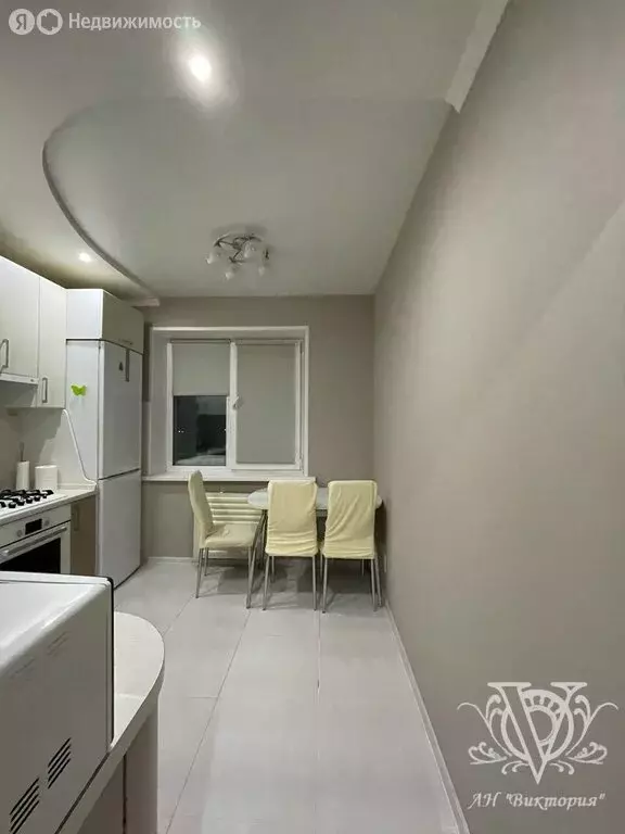 3-комнатная квартира: Ухта, улица Куратова, 4 (62 м) - Фото 1