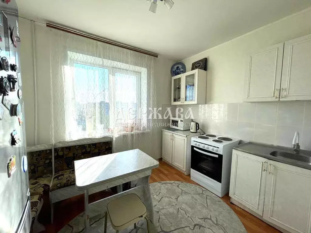 1-к кв. Белгородская область, Старый Оскол Жукова мкр, 27 (37.4 м) - Фото 0