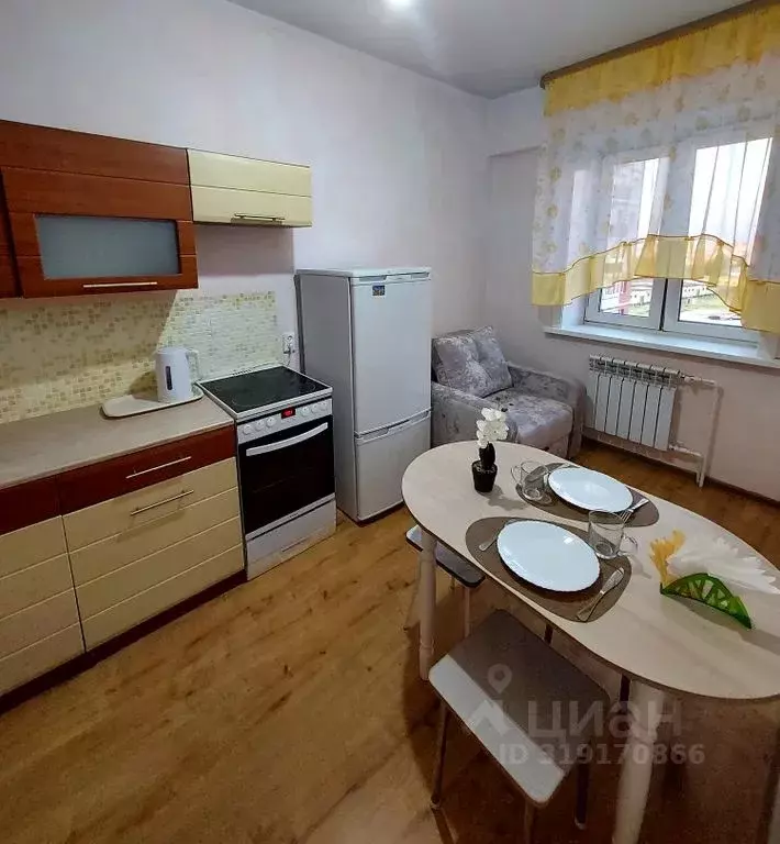 1-к кв. Бурятия, Улан-Удэ ул. Сахьяновой, 23Б (30.0 м) - Фото 1