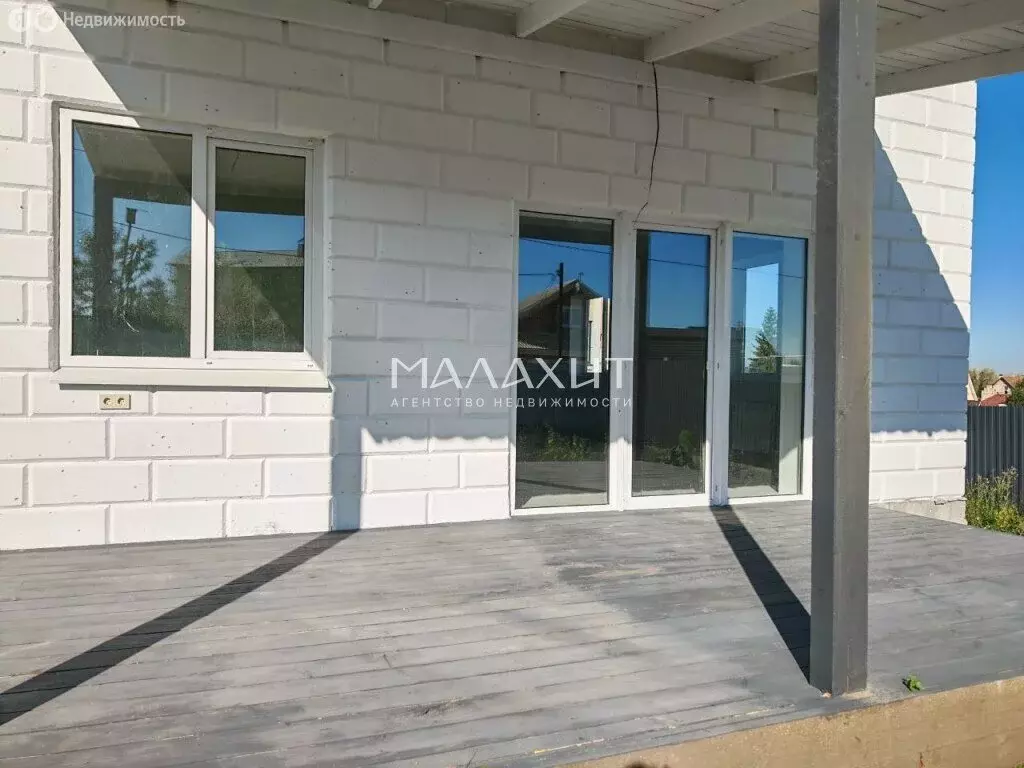 Дом в село Старосемейкино, Рабочая улица, 4 (130 м) - Фото 1