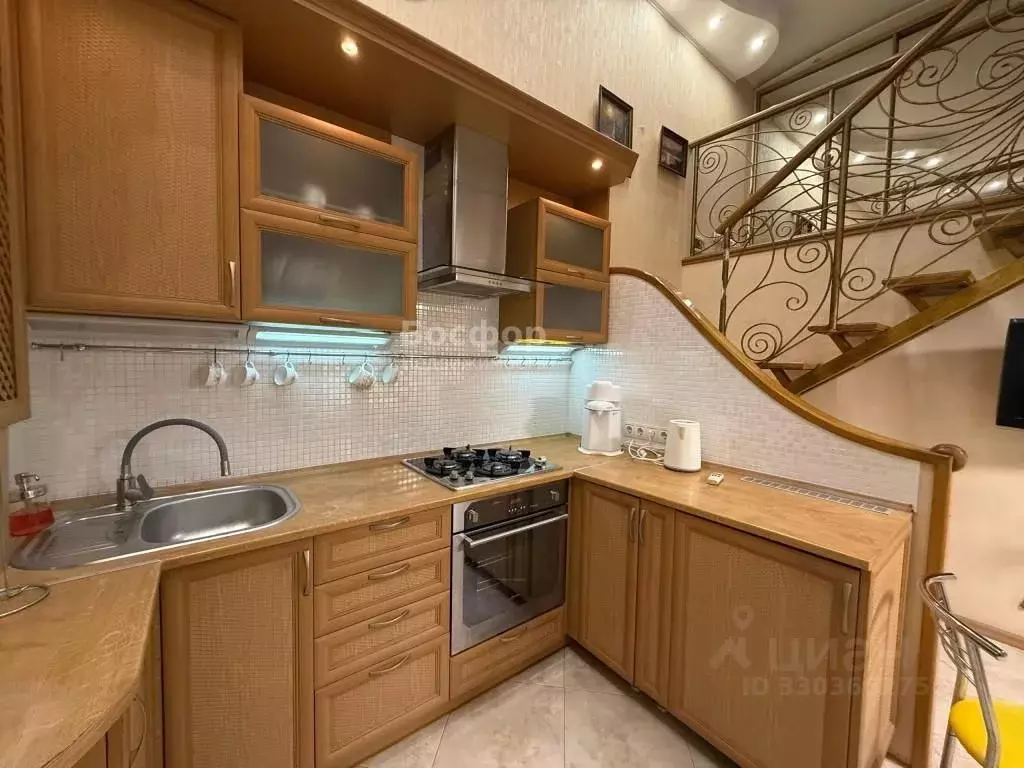 4-к кв. Крым, Феодосия ул. Десантников, 20 (79.0 м) - Фото 2