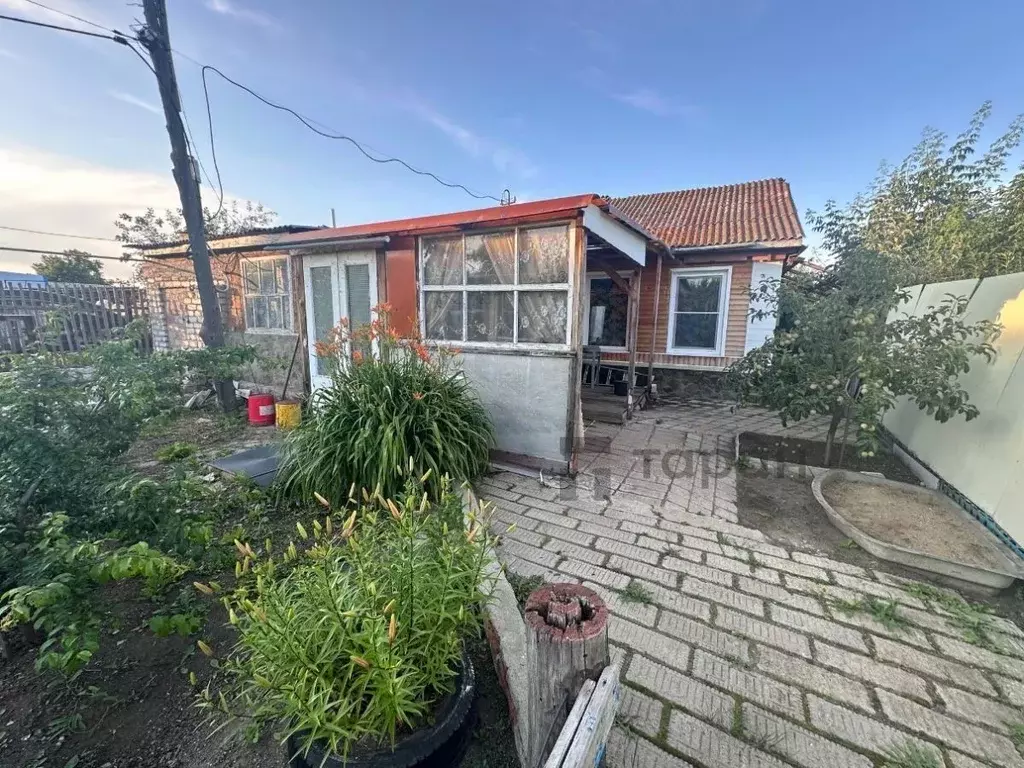 Дом в Челябинская область, Троицк ул. Имени Я.Д. Насонкина, 90 (50 м) - Фото 0