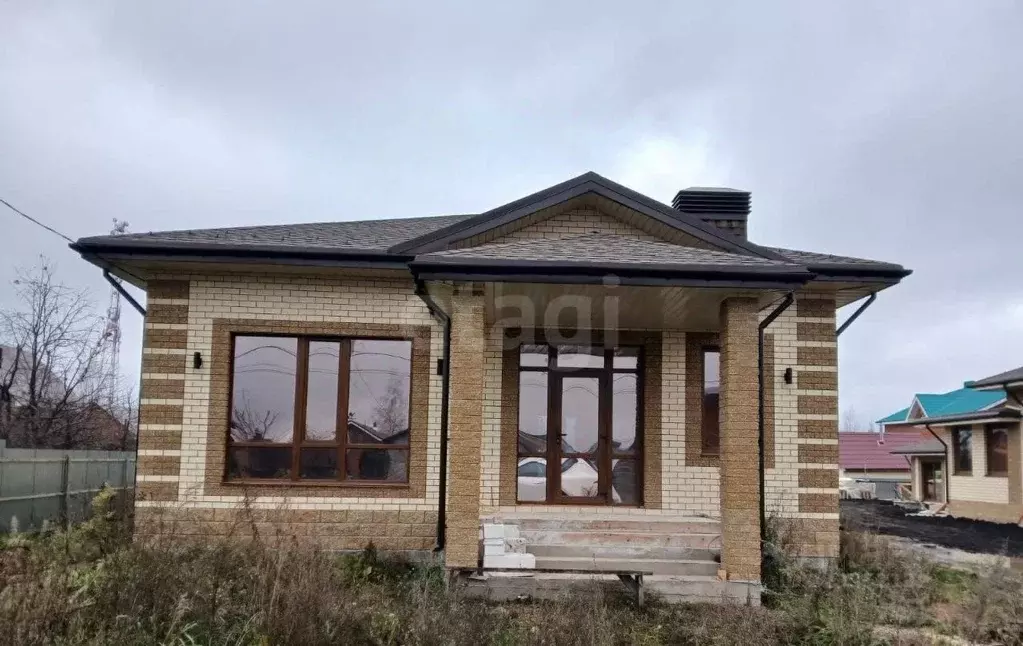 Дом в Башкортостан, Иглинский район, с. Акбердино ул. Тавакановская, ... - Фото 1