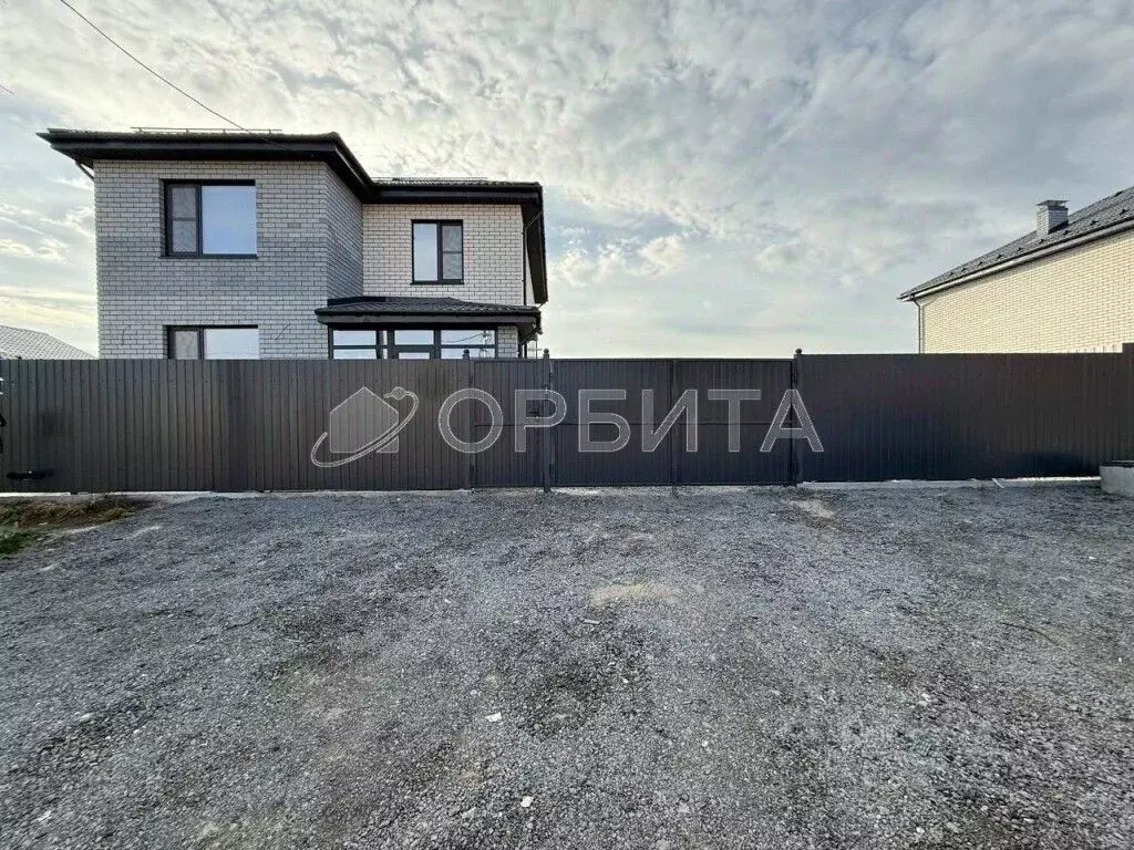 Дом в Тюменская область, Тюменский муниципальный округ, с. Перевалово ... - Фото 1