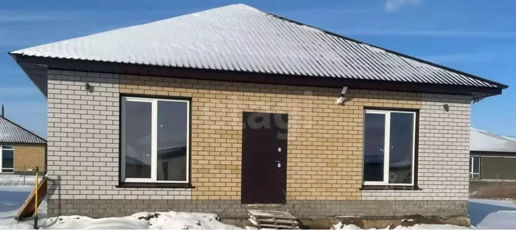 Дом в Алтайский край, Павловский район, пос. Новые зори ул. Вишневая, ... - Фото 1