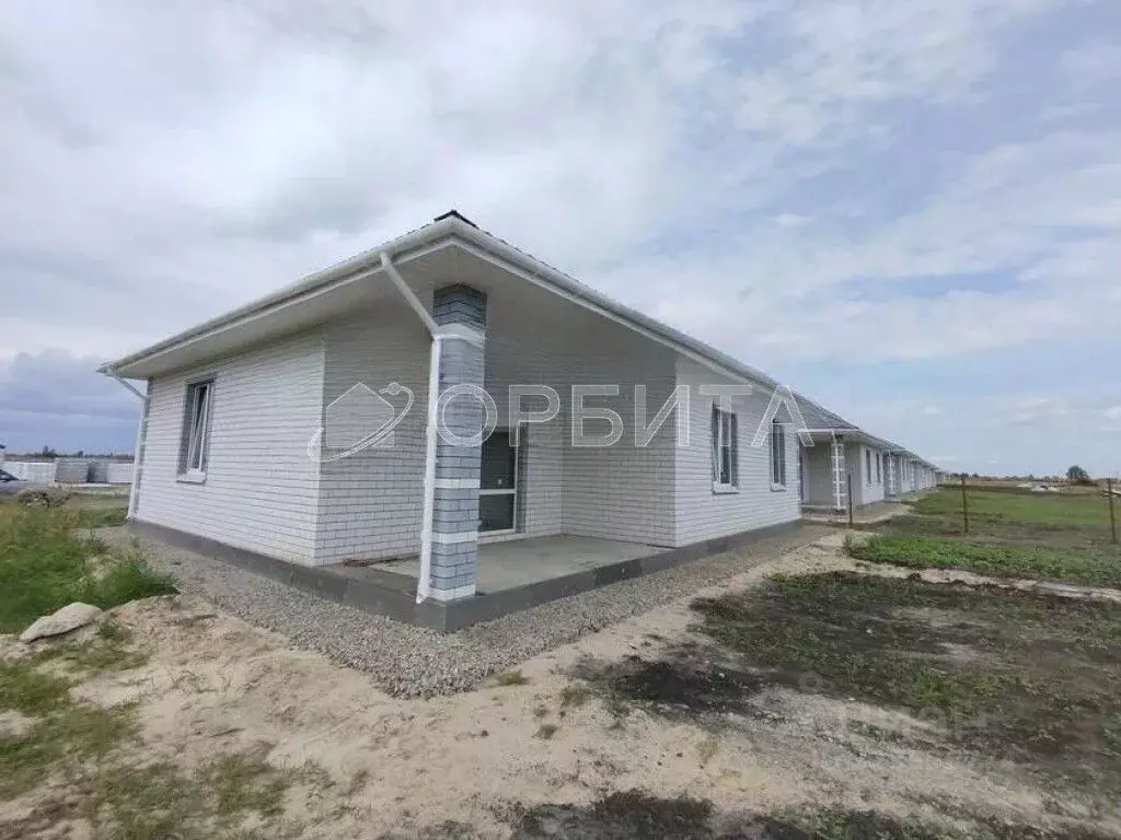 Дом в Тюменская область, Тюменский муниципальный округ, с. Чикча, ... - Фото 2