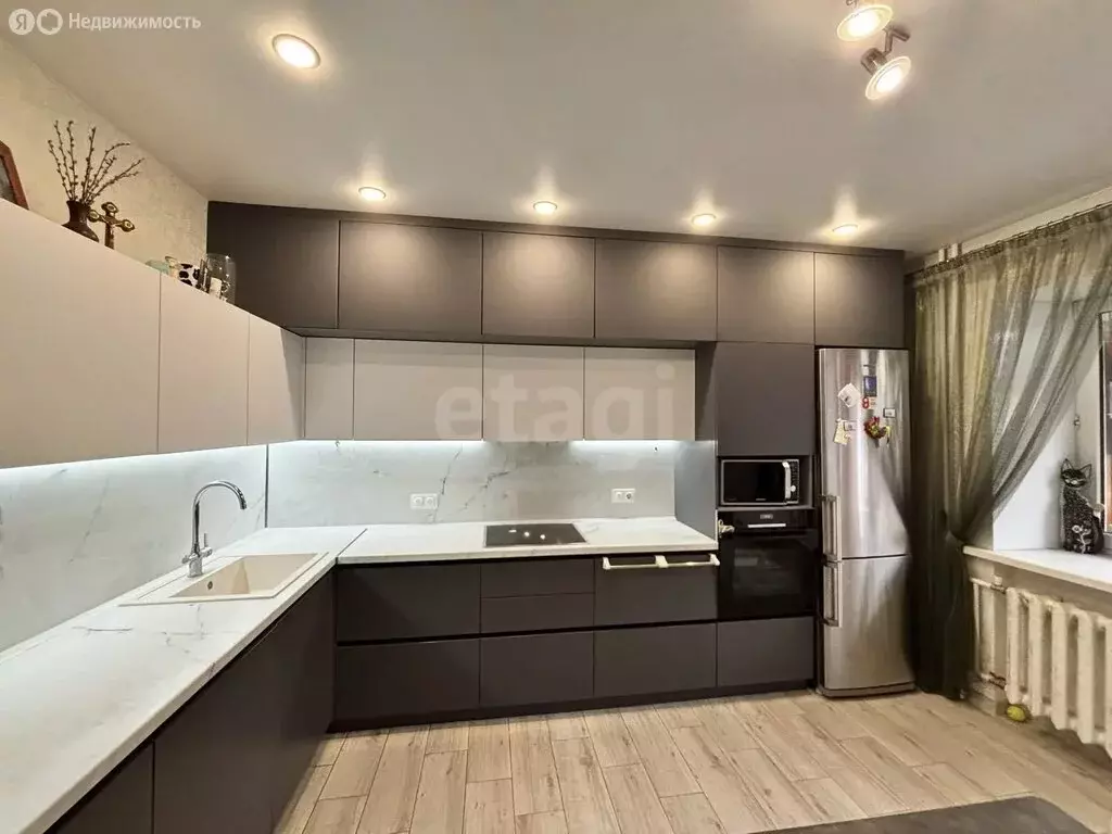 2-комнатная квартира: Тюмень, микрорайон Матмасы, Пражская улица, 49к1 ... - Фото 1