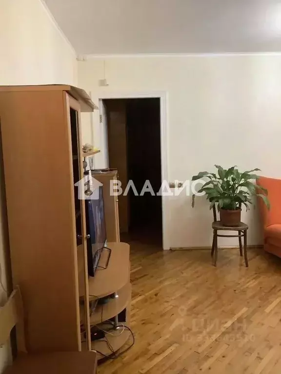 2-к кв. Бурятия, Улан-Удэ ул. Пушкина, 4 (45.5 м) - Фото 2