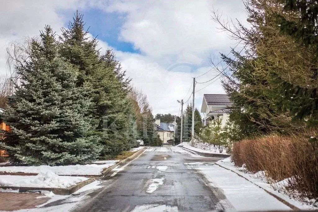 Участок в Московская область, Одинцовский городской округ, д. Шульгино ... - Фото 2