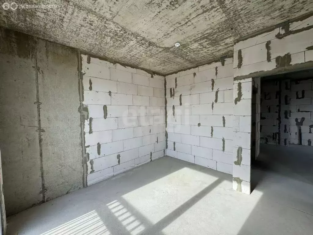 2-комнатная квартира: Симферополь, улица Воровского, 24Е (51.7 м) - Фото 2