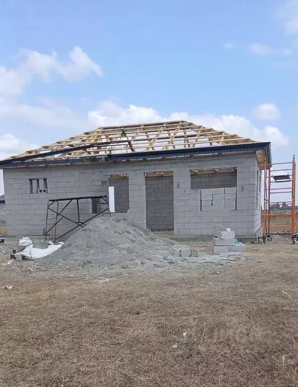 Дом в Северная Осетия, Ардон ул. Цветочная (60 м) - Фото 0