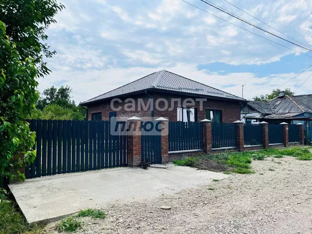 Дом в Краснодарский край, Апшеронск Тихая ул. (87 м) - Фото 1