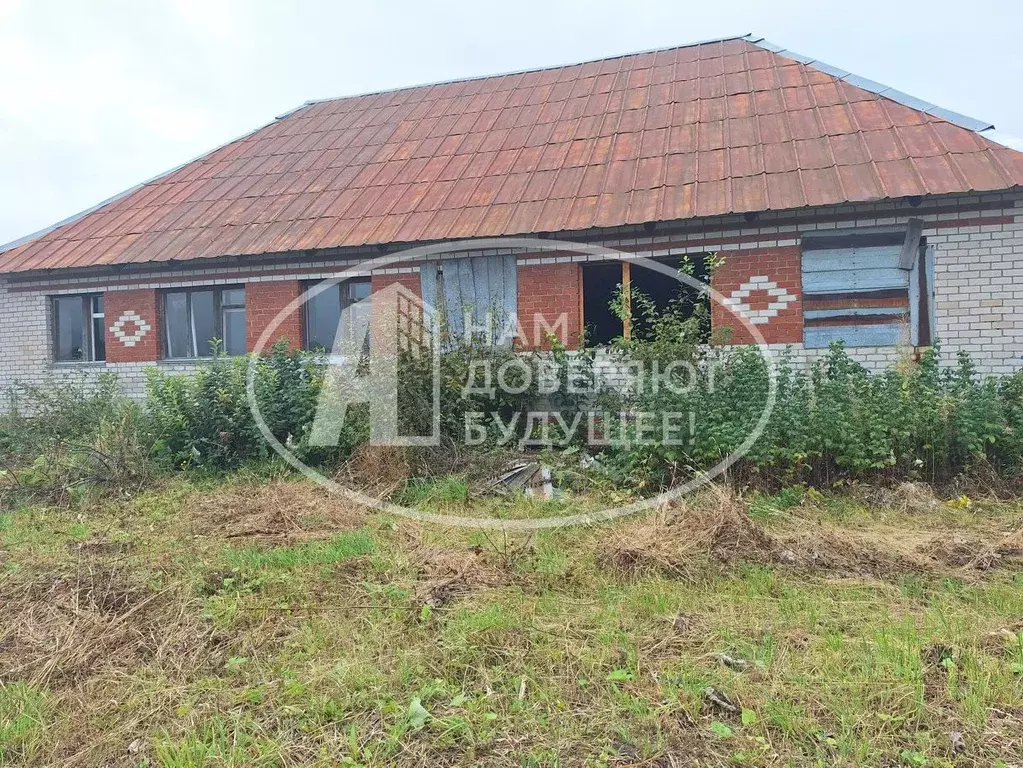 Дом в Пермский край, Кунгурский муниципальный округ, пос. ... - Фото 2