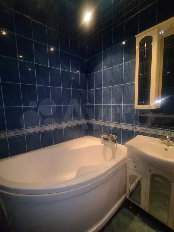 1-к. квартира, 40 м, 5/5 эт. - Фото 0