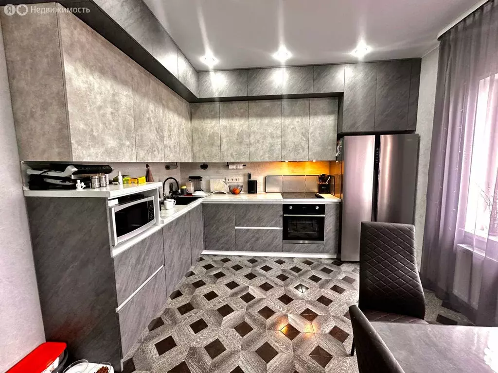 Дом в Ялуторовск, улица Жигайло (120 м) - Фото 1