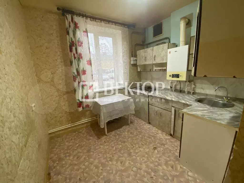 3-к. квартира, 67 м, 1/3 эт. - Фото 0