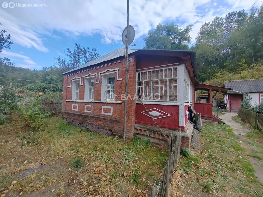 Дом в Белгородская область, городское поселение Борисовка, рабочий ... - Фото 0