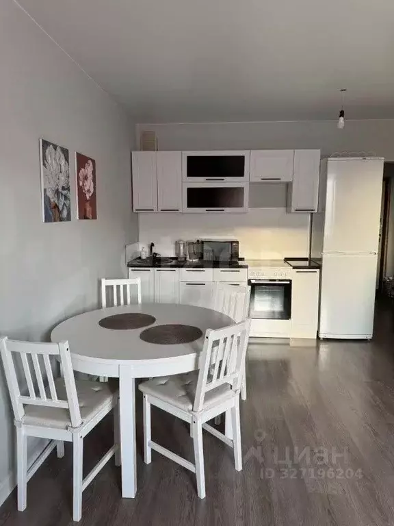 Студия Новосибирская область, Новосибирск ул. Плющихинская, 3 (33.0 м) - Фото 2