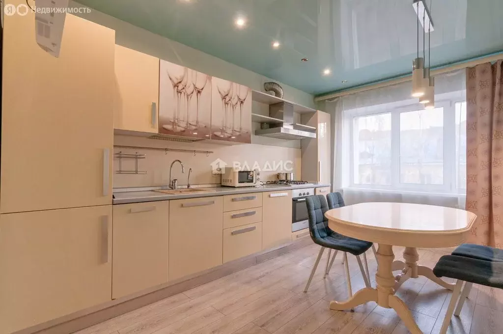 4-комнатная квартира: Вологда, Ленинградская улица, 40Б (104.8 м) - Фото 1