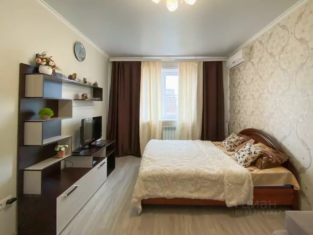 1-к кв. Астраханская область, Астрахань ул. Савушкина, 6к7 (45.0 м) - Фото 0