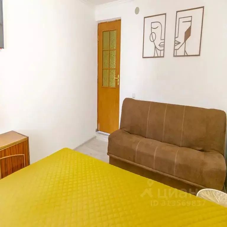 Комната Крым, Судак ул. Истрашкина, 21А - Фото 2