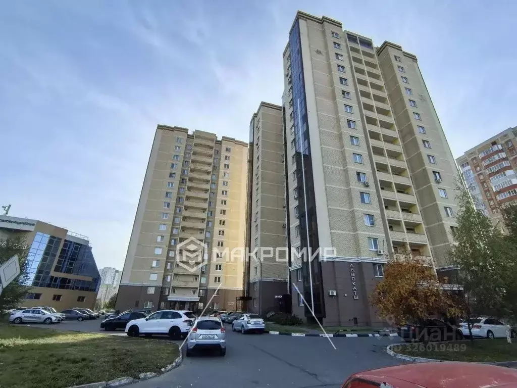 3-к кв. Татарстан, Казань просп. Альберта Камалеева, 14 (64.6 м) - Фото 1