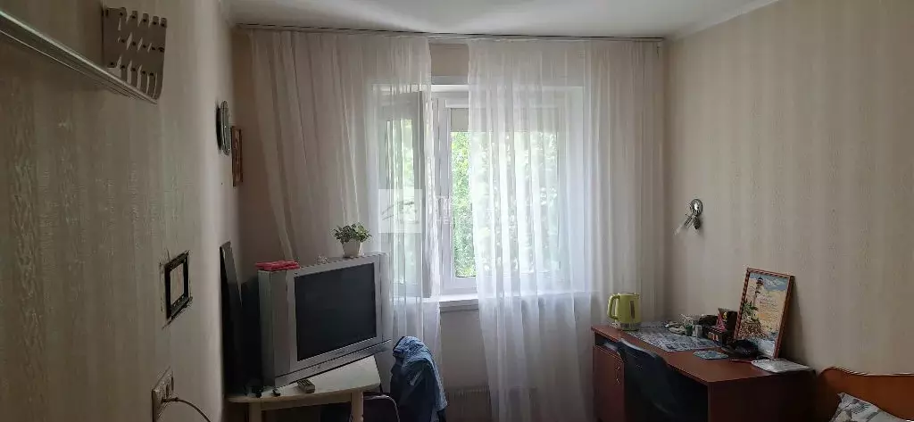 Продается 3-комнатная квартира - Фото 1