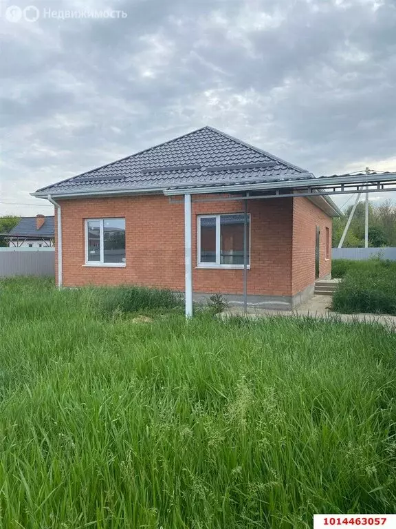 Дом в село Красносельское, улица Горького, 19 (81.6 м) - Фото 1