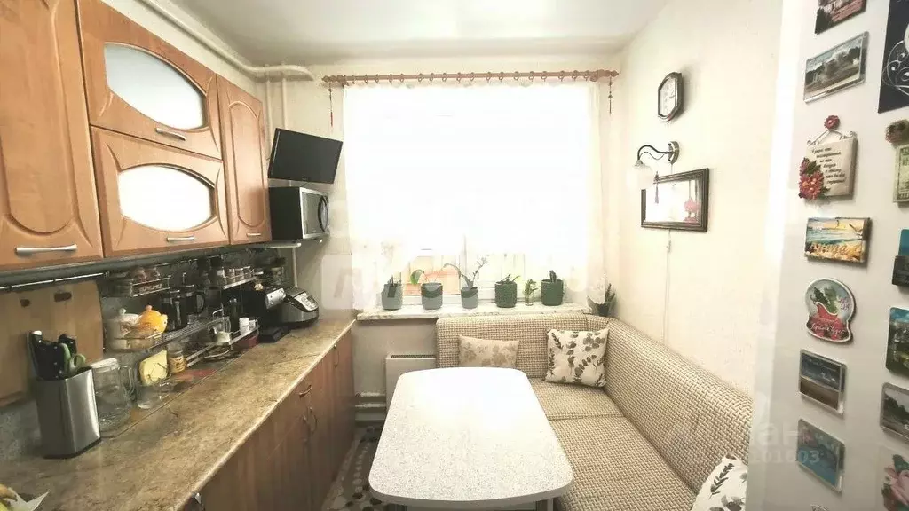 3-к кв. Волгоградская область, Волгоград ул. Маршала Воронова, 6 (69.0 ... - Фото 2