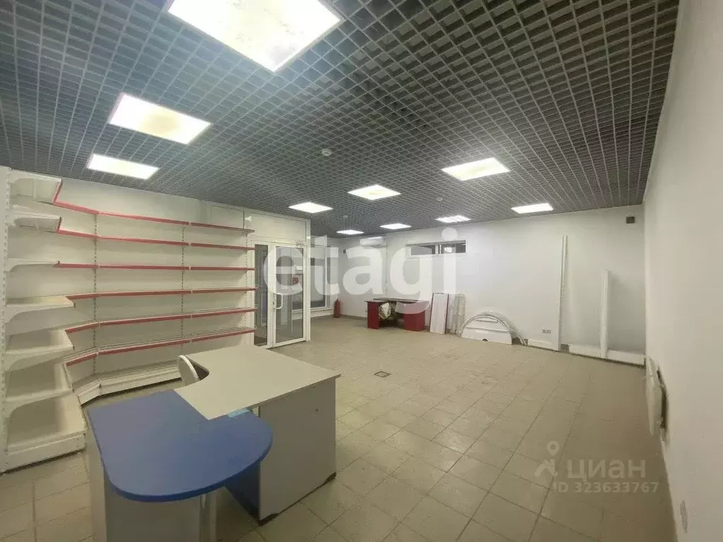 Помещение свободного назначения в Красноярский край, Емельяново пгт ... - Фото 1