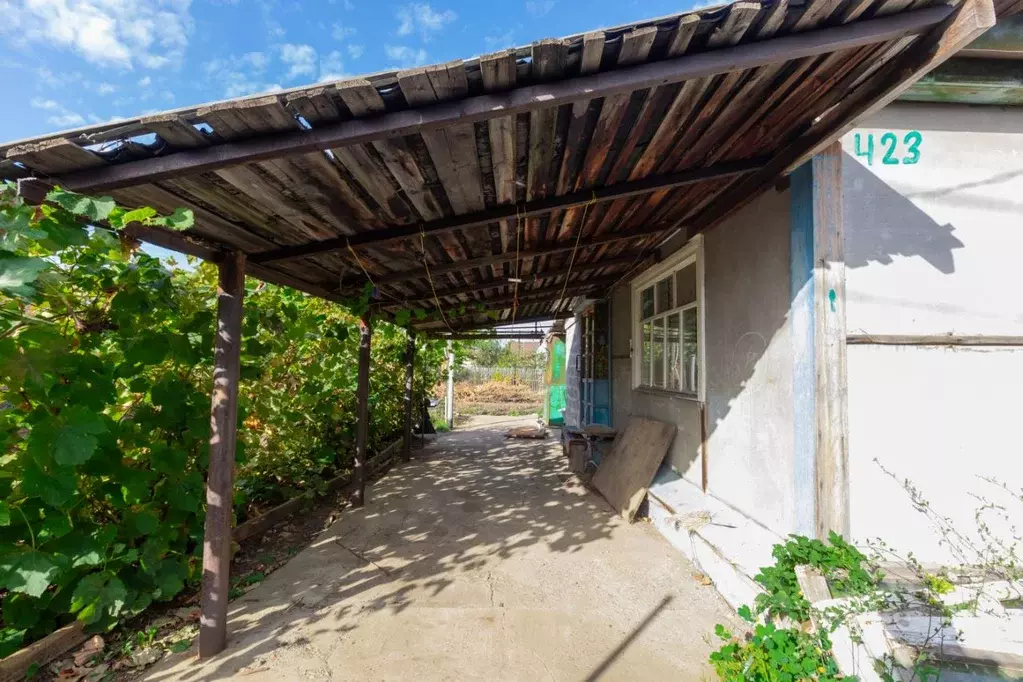 Дом в Оренбургская область, Оренбургский район, Нежинский сельсовет, ... - Фото 0