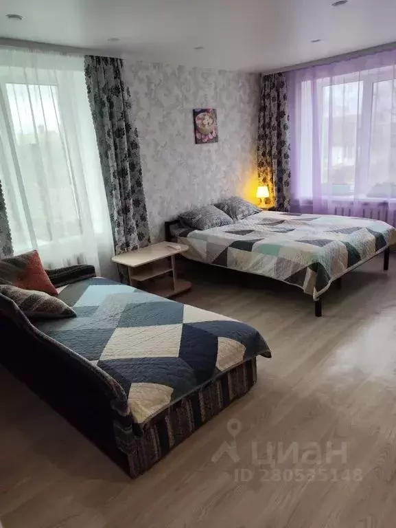 Студия Псковская область, Печоры Юрьевская ул., 73А (31.0 м) - Фото 1