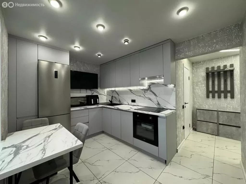 2-комнатная квартира: Самара, улица Николая Баженова, 8 (60 м) - Фото 1