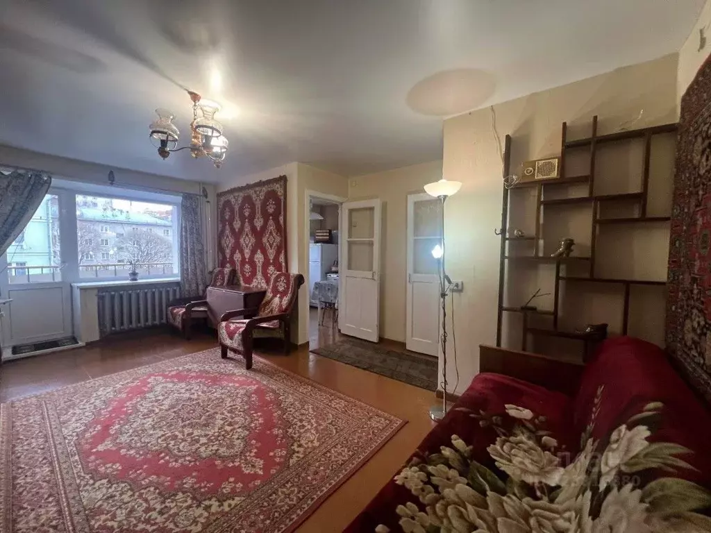 2-к кв. Кировская область, Киров ул. Сурикова, 8 (43.5 м) - Фото 1