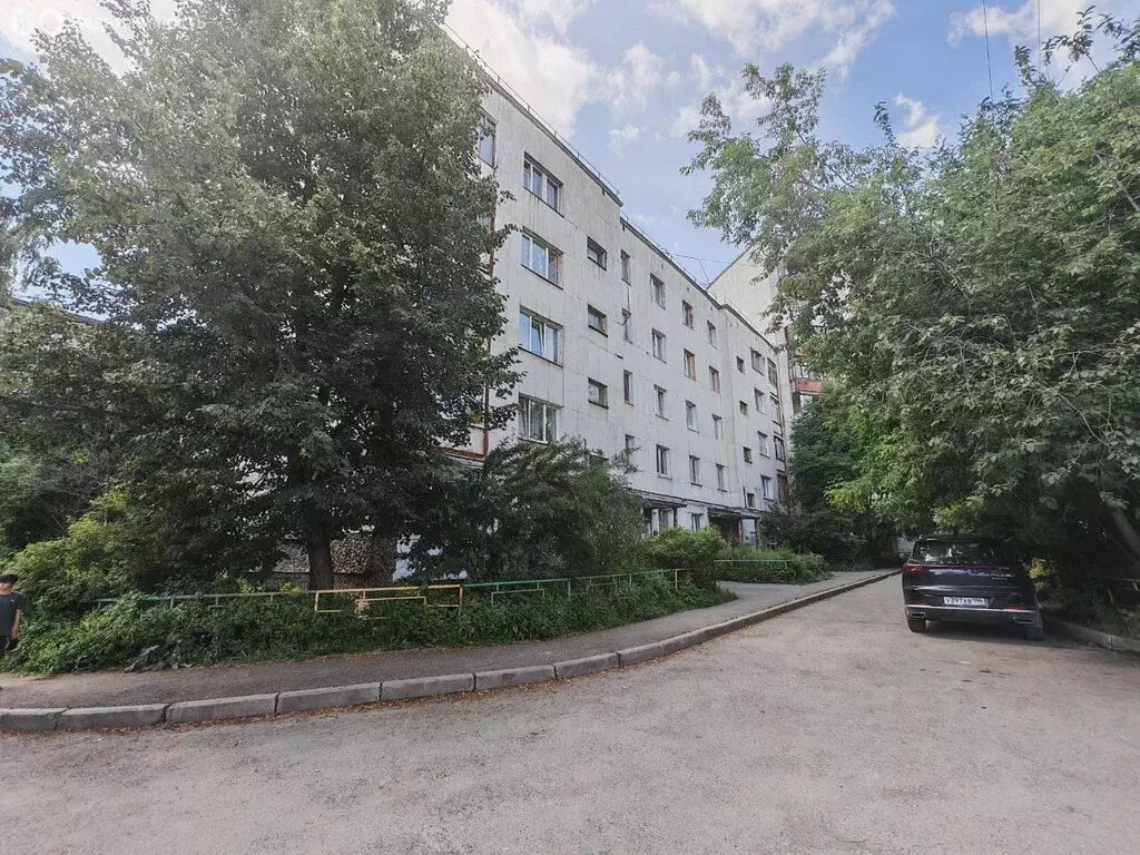 1-комнатная квартира: Екатеринбург, Техническая улица, 80 (30 м) - Фото 0