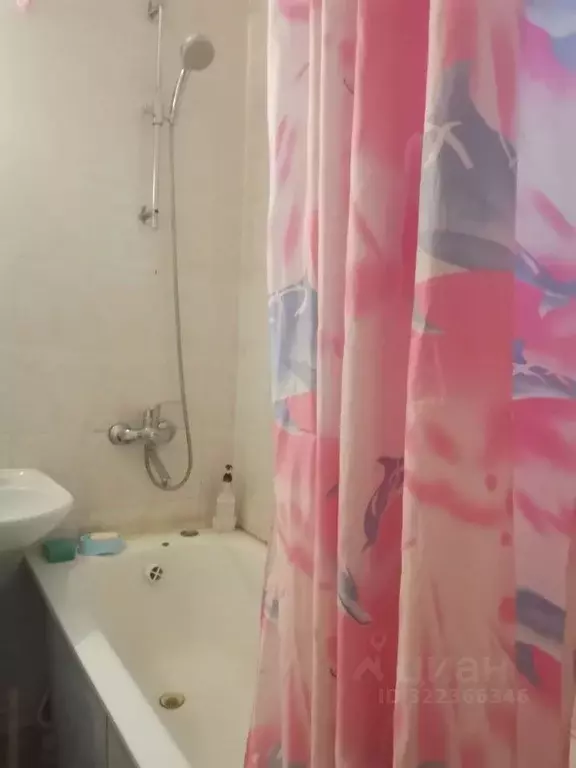 2-к кв. Крым, Керчь пер. 1-й Портовый, 3 (50.0 м) - Фото 2