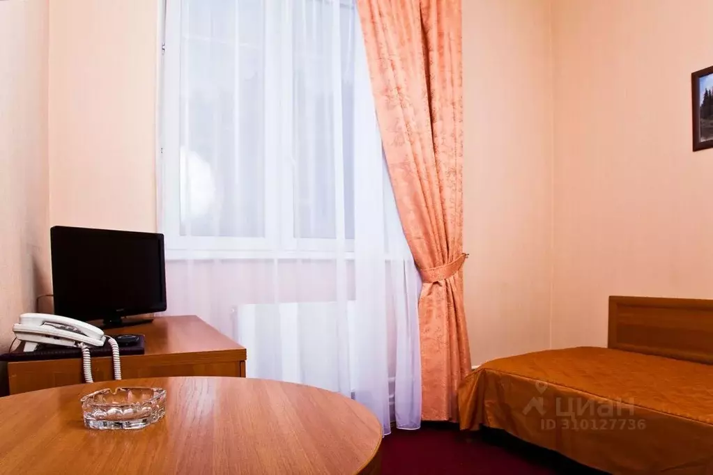 Комната Москва ул. Василия Петушкова, 25 (12.0 м) - Фото 1