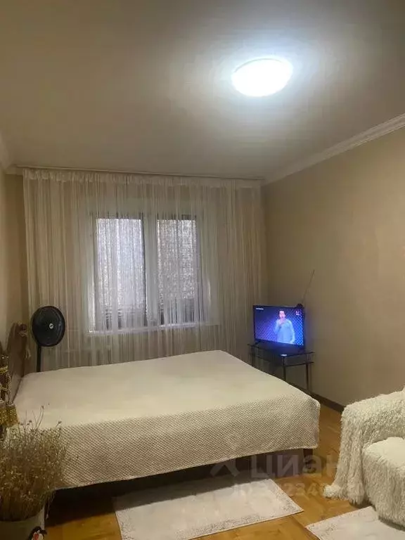 1-к кв. Кабардино-Балкария, Нальчик ул. Ю.А. Гагарина, 2к1 (36.0 м) - Фото 1