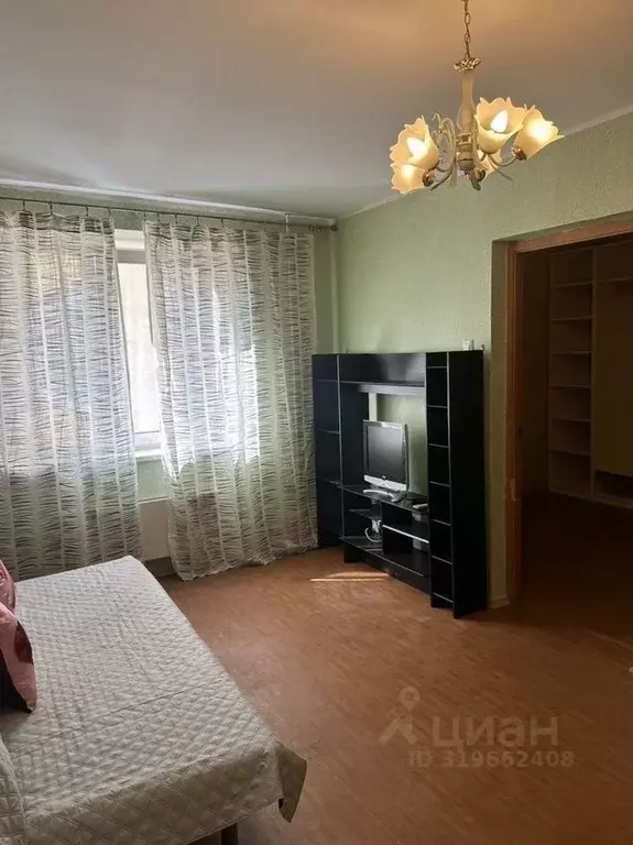 1-к кв. Санкт-Петербург пос. Металлострой, Садовая ул., 2к3 (40.0 м) - Фото 0