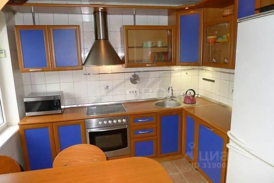 3-к кв. Новосибирская область, Новосибирск ул. Крылова, 67А (60.0 м) - Фото 0