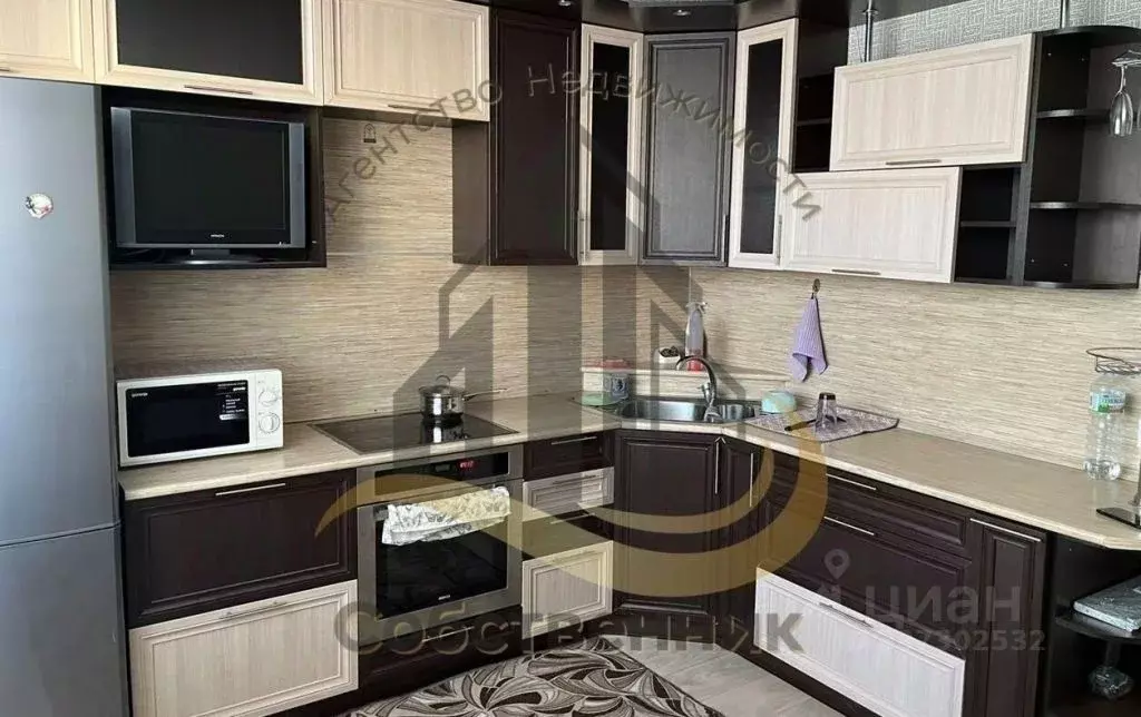 1-к кв. Белгородская область, Старый Оскол Степной мкр, 6 (46.0 м) - Фото 1