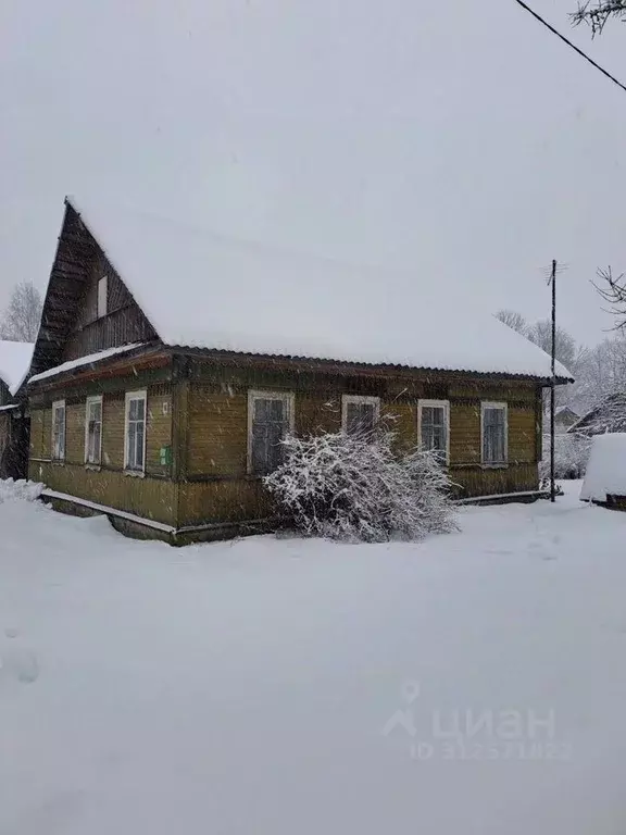 Дом в Ленинградская область, Кингисеппский район, пос. Усть-Луга, ... - Фото 0