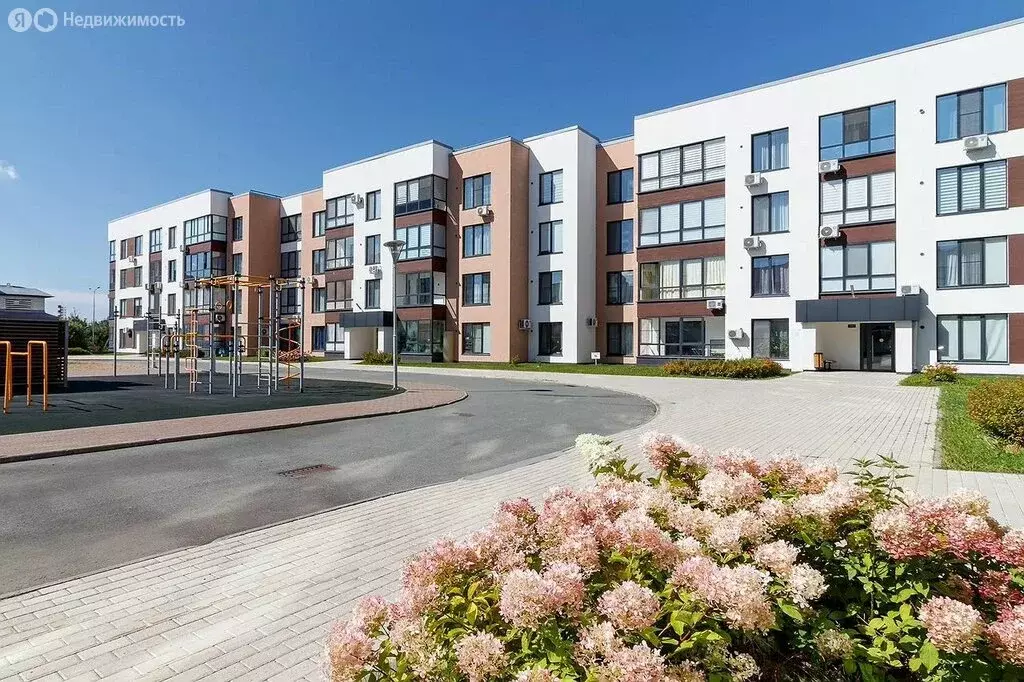 1-комнатная квартира: Тюмень, улица Федюнинского, 30к1 (42.9 м) - Фото 2