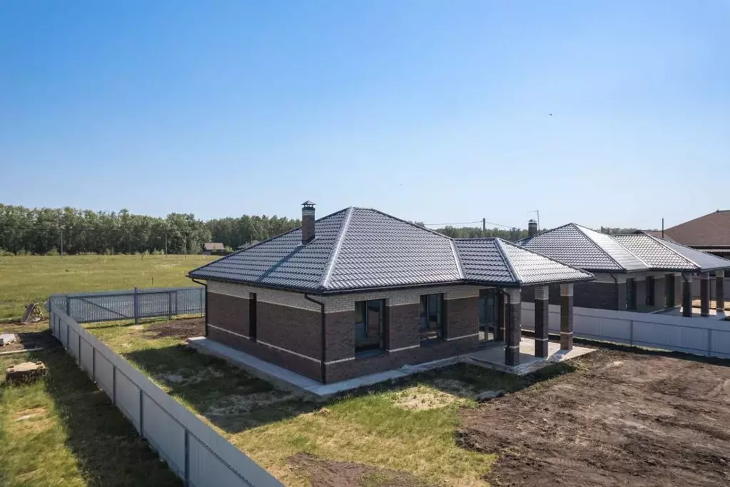 Коттедж в Омская область, Омский район, с. Усть-Заостровка ул. ... - Фото 2